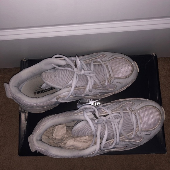 Adidas lxcon size: 8 Color: gray used once, comes inside box. Perfect condition - Picture 6 of 6